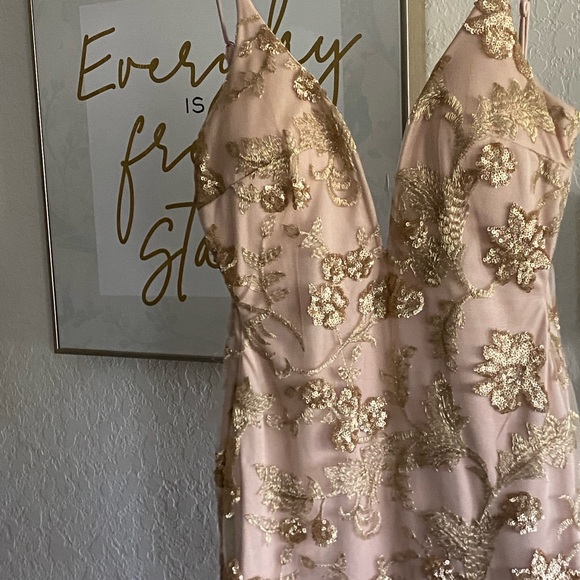 Agaci (like new) beige with gold sequins cocktail dress - Picture 2 of 4